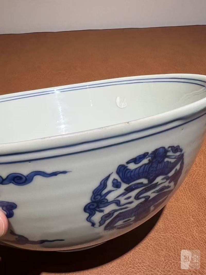 明嘉靖 青花团鹤云纹大碗 - 图13